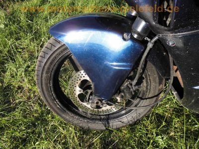 Honda_CBR_600_R_PC19_blau_Do-SW_80tkm_Service-Deckel_-_wie_CBR600F_PC23_46.jpg