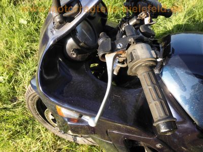 Honda_CBR_600_R_PC19_blau_Do-SW_80tkm_Service-Deckel_-_wie_CBR600F_PC23_52.jpg