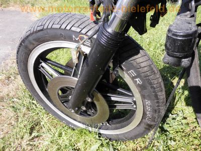 Honda_CB_900_F_Boldor_blau-silber_SC01_Wrack_für_Ersatzteile_-_Motor_Stummel-Lenker_35mm_Gabel_Fahrwerk_Bremsen_-_wie_CB_750_F_KZ_RC01_RC04_SC09_26.jpg