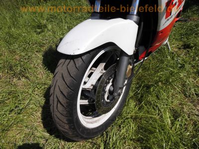 Yamaha_FZ_750_Genesis_2KK_rot-weiss_4-1_Auspuff_-_wie_1FN_FZR_600_750_1000_Exup_44.jpg