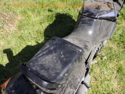 Kawasaki_GPX_600_R_ZX600D_schwarz-blau_30tkm_Sturz_Karl_-_wie_GPZ_GPX_600_750_900_R_11.jpg