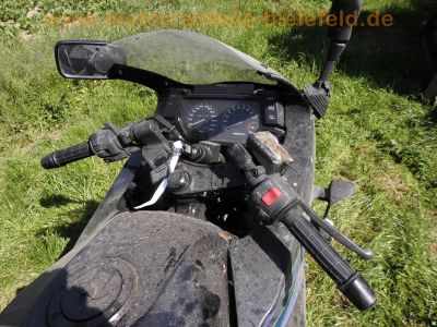 Kawasaki_GPX_600_R_ZX600D_schwarz-blau_30tkm_Sturz_Karl_-_wie_GPZ_GPX_600_750_900_R_13.jpg