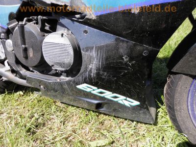 Kawasaki_GPX_600_R_ZX600D_schwarz-blau_30tkm_Sturz_Karl_-_wie_GPZ_GPX_600_750_900_R_16.jpg