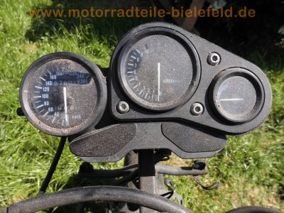 Suzuki_GSX-R_750_W_GR7BB_Karl_Streetfighter-Basis_nackt_57tkm_17x3,50_und_17x5,50_-_wie_GSXR_1100_W_16.jpg