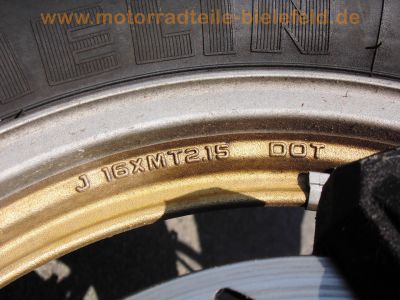 Suzuki_GSX_550_EF_GN71D_blau-weiss_Arrie_Motor_N702_original_Auspuff_Suzuki_3132_-_wie_GSX_400_600_750_1100_ES_EF_26.jpg