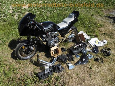 Kawasaki_GPZ_1100_UT_DFI_Custom-Bike_Umbau_auf_Vergaser_ZX1100A_KZT10B_ZXT10A_ZXT10B_GPZ_Z_KZ_ZX_1000_1100_J_K_B1_B2_GP_ST_Extras_17x3,50_17x5,50_Gimbel_Rastenanlage_LW_Auspuff_uvm_109.jpg
