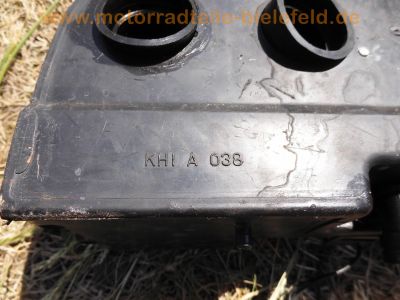 Kawasaki_GPZ_1100_UT_DFI_Custom-Bike_Umbau_auf_Vergaser_ZX1100A_KZT10B_ZXT10A_ZXT10B_GPZ_Z_KZ_ZX_1000_1100_J_K_B1_B2_GP_ST_Extras_17x3,50_17x5,50_Gimbel_Rastenanlage_LW_Auspuff_uvm_170.jpg