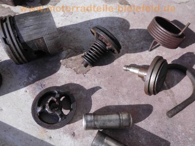 NSU_201_251_301_351_T_TS_R_ZD_Pony_Motor_engine_moteur_Blockmodell_Blockmotor_Vorkrieg_23.jpg