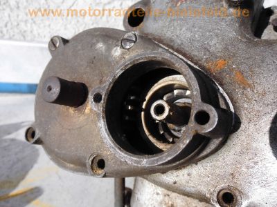 NSU_201_251_301_351_T_TS_R_ZD_Pony_Motor_engine_moteur_Blockmodell_Blockmotor_Vorkrieg_38.jpg