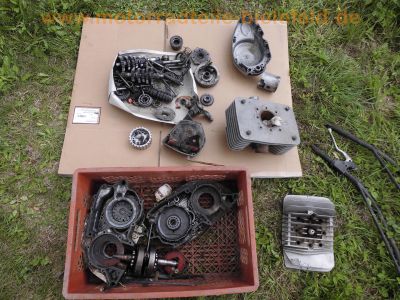 KTM_250_GS_-6_1978_Twinshock_Oldtimer-Enduro_mit_Brief_12kW_Geländesport_Moto-Cross_plus_Ersatzteile_-_wie_KTM_125_175_250_400_GS_MC_Veteranen-Cross_227.jpg