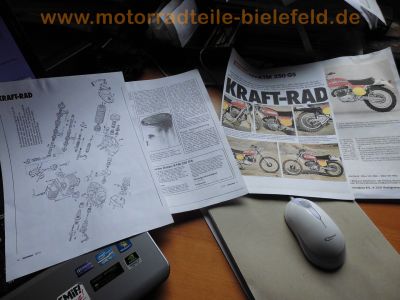 KTM_250_GS_-6_1978_Twinshock_Oldtimer-Enduro_mit_Brief_12kW_Geländesport_Moto-Cross_plus_Ersatzteile_-_wie_KTM_125_175_250_400_GS_MC_Veteranen-Cross_299.jpg