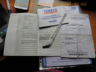 Yamaha_TDM_850_3VD_TWIN_Rat-Bike_Streetfighter_Motor_OK_Sport-Auspuff_2-1_2in1_SEBRING_Enduro_T_29065_Spiegler_Stahlflex_Ochsenaugen_83.jpg