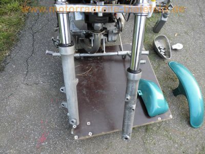 Yamaha_XV_535_Virago_3BR_Chopper_AME_vorverlegte_Fussrasten_Lenker_Riser_Gabel_Ruecklicht_Sissybar_-_wie_2YL_XV_125_250_500_700_750_1100_Virago_27.jpg