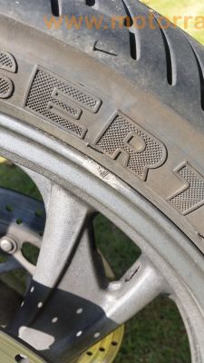 Yamaha_TDM_850_3VD_Twin_grau_Motor_1a_-_technisch_wie_XTZ_750_3LD_27.jpg
