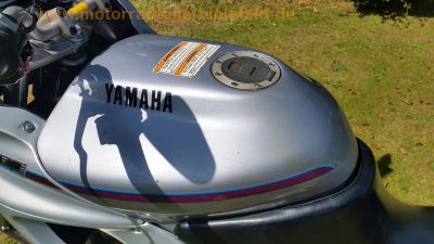 Yamaha_TDM_850_3VD_Twin_grau_Motor_1a_-_technisch_wie_XTZ_750_3LD_38.jpg