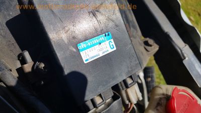 Yamaha_TDM_850_3VD_Twin_grau_Motor_1a_-_technisch_wie_XTZ_750_3LD_54.jpg