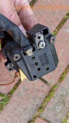 Suzuki_GSX_750_F_GR78A_schwarz_Ersatzteile_spare-parts_-_Tank_Vorderrad_Hinterrad_Lenker_Heck_uvm_44.jpg