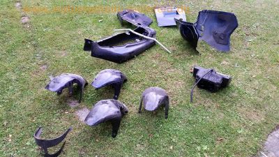 Suzuki_GSX-R_1100_GV73C_Ersatzteile_spare-parts_-_Verkleidung_Rennheck_fender_fairing_wie_GSXR_GSX_750_1100_R_14.jpg