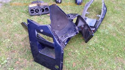 Suzuki_GSX-R_1100_GV73C_Ersatzteile_spare-parts_-_Verkleidung_Rennheck_fender_fairing_wie_GSXR_GSX_750_1100_R_22.jpg