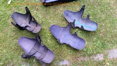 Suzuki_GSX-R_1100_GV73C_Ersatzteile_spare-parts_-_Verkleidung_Rennheck_fender_fairing_wie_GSXR_GSX_750_1100_R_49.jpg