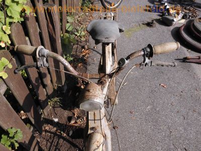 NSU_Quickly_50_3x_49ccm_Mofa_plus_Papiere_Betriebserlaubnis_Ersatzteile_Neuteile_Spezialwerkzeug_75.jpg