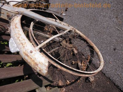 NSU_Quickly_50_3x_49ccm_Mofa_plus_Papiere_Betriebserlaubnis_Ersatzteile_Neuteile_Spezialwerkzeug_78.jpg