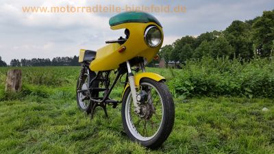 Yamaha_RD250_352_gelb_Cup-Racer_Cafe-Racer_Alu-Tank_Sport-Sitz_Halbschalen-Verkleidung_28.jpg