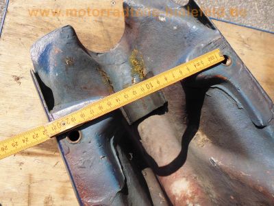 Honda_Oldtimer-Tanks_CB_250K_350K_250G_360G_900F2_750F2_Boldor_550Four_750Four_21.jpg