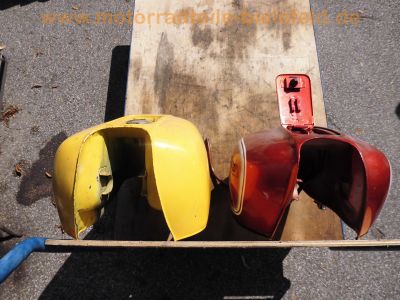 Honda_Oldtimer-Tanks_CB_250K_350K_250G_360G_900F2_750F2_Boldor_550Four_750Four_28.jpg