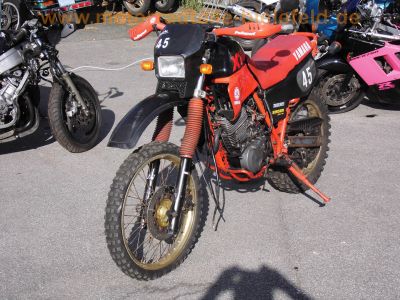 Yamaha_XT600K_Enduro_2NF_rot-schwarz_2x_Auspuff_-_Motor_wie_SR500_SRX600_XT600Z_34L_2KF_43F_1VJ_3AJ_65.jpg