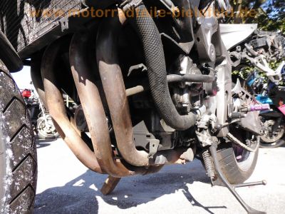 Yamaha_FZR1000_Exup_1992_Typ_3LK_CRASH_upside-down_USD-Gabel_-_wie_3LE_3LF_3GM_51.jpg