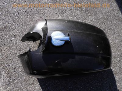 Suzuki_GT750_Wasserbueffel_3-Zylinder_2-Takt_Ur-Modell_aus_1972_-_wie_GT550_GT380_65.jpg