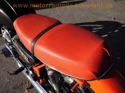 Suzuki_GT750_Wasserbueffel_3-Zylinder_2-Takt_Ur-Modell_aus_1972_-_wie_GT550_GT380_73.jpg