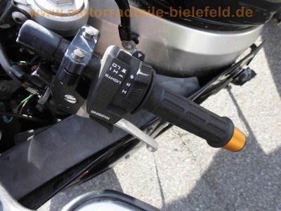 Honda_CBR900RR_SC28_Ur-Fireblade_CRASH_schwarz_-_Technik_wie_SC33_CBR600F2_PC25_PC31_67.jpg