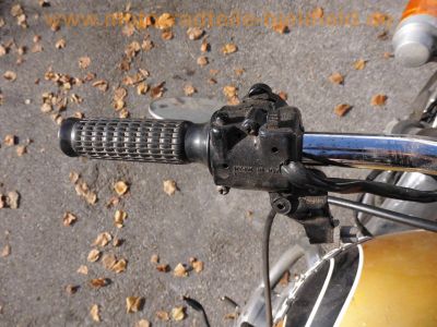 Honda_CB250K_gold_mit_2x_Auspuff_CB250G_Speichenraeder_Chromfender_kurz_original_Sitzbank_-_wie_CB_CL_250K_350K_Twin_24.jpg