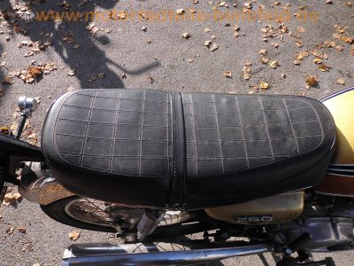 Honda_CB250K_gold_mit_2x_Auspuff_CB250G_Speichenraeder_Chromfender_kurz_original_Sitzbank_-_wie_CB_CL_250K_350K_Twin_26.jpg