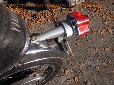 Yamaha_RD250_Typ_522_rot_ohne_Auspuff_Speichenraeder_original_Sitzbank_-_wie_RD_TZ_125_250_350_1A2_352_18.jpg