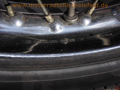 Yamaha_RD250_Typ_522_rot_ohne_Auspuff_Speichenraeder_original_Sitzbank_-_wie_RD_TZ_125_250_350_1A2_352_68.jpg