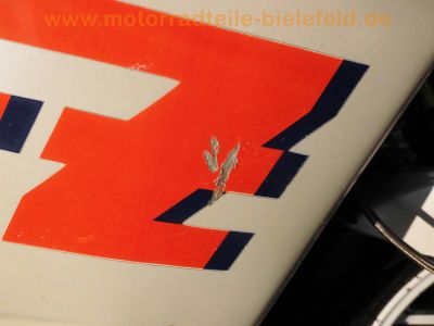 Yamaha_FZ750_Genesis_1FN_4-1_Auspuff_von_2KK_und_original_4-2_Auspuff_unverbastelt_und_gepflegt_-_wie_FZ_FZR_FZX_400_750_1000_24.jpg