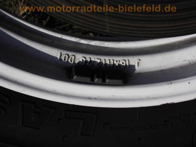 Yamaha_FZ750_Genesis_1FN_4-1_Auspuff_von_2KK_und_original_4-2_Auspuff_unverbastelt_und_gepflegt_-_wie_FZ_FZR_FZX_400_750_1000_70.jpg