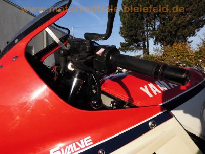 Yamaha_FZ750_Genesis_1FN_4-1_Auspuff_von_2KK_und_original_4-2_Auspuff_unverbastelt_und_gepflegt_-_wie_FZ_FZR_FZX_400_750_1000_74.jpg