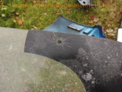 Suzuki_GSX600F_blau_MBS_Ersatzteile_2x_original-Auspuff_Motor_Verkleidung_Gabel_34.jpg