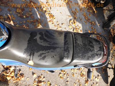 Suzuki_GSX600F_blau_MBS_Ersatzteile_2x_original-Auspuff_Motor_Verkleidung_Gabel_41.jpg