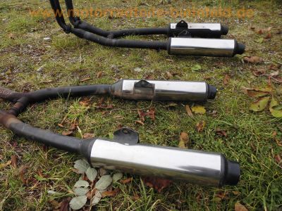 Suzuki_GSX600F_blau_MBS_Ersatzteile_2x_original-Auspuff_Motor_Verkleidung_Gabel_9.jpg