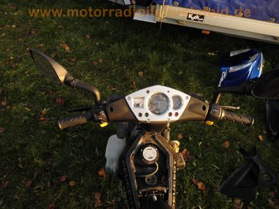Peugeot_JetForce_C-Tech_50_2007_blau_Unfall_-_wie_Jet-Force_50_125_TSDI_EFI_32.jpg