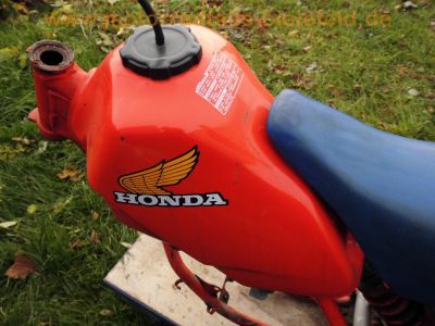 Honda_MTX200R_MD07_zerlegt_Ersatzteile_Rahmen_Verkleidung_Gabel_Motor_Raeder_Auspuff_uvm_-_wie_MTX125R_JD05_109.jpg