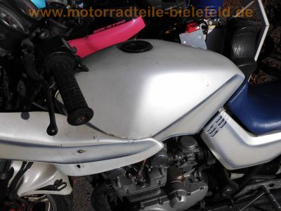 Suzuki_GS650G_SPEER-KATANA_Verkleidung_weiss_-_wie_GS550M_GSX750_GSX1100_Katana_15.jpg