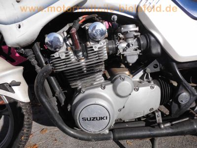 Suzuki_GS650G_SPEER-KATANA_Verkleidung_weiss_-_wie_GS550M_GSX750_GSX1100_Katana_23.jpg