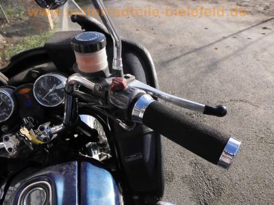 Honda_GL1000_Goldwing_blau_original_Auspuff_Vetter_Verkleidung_Sturzbuegel_Gepaecktraeger_Speichenraeder_gelochte_Bremsscheiben_King-Queen-Sitzbank_28.jpg