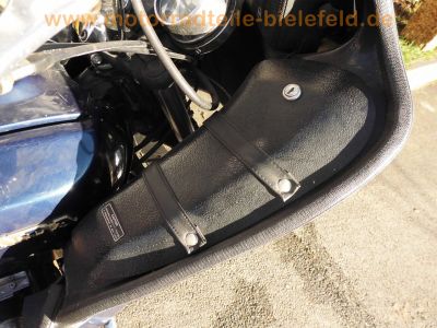 Honda_GL1000_Goldwing_blau_original_Auspuff_Vetter_Verkleidung_Sturzbuegel_Gepaecktraeger_Speichenraeder_gelochte_Bremsscheiben_King-Queen-Sitzbank_48.jpg